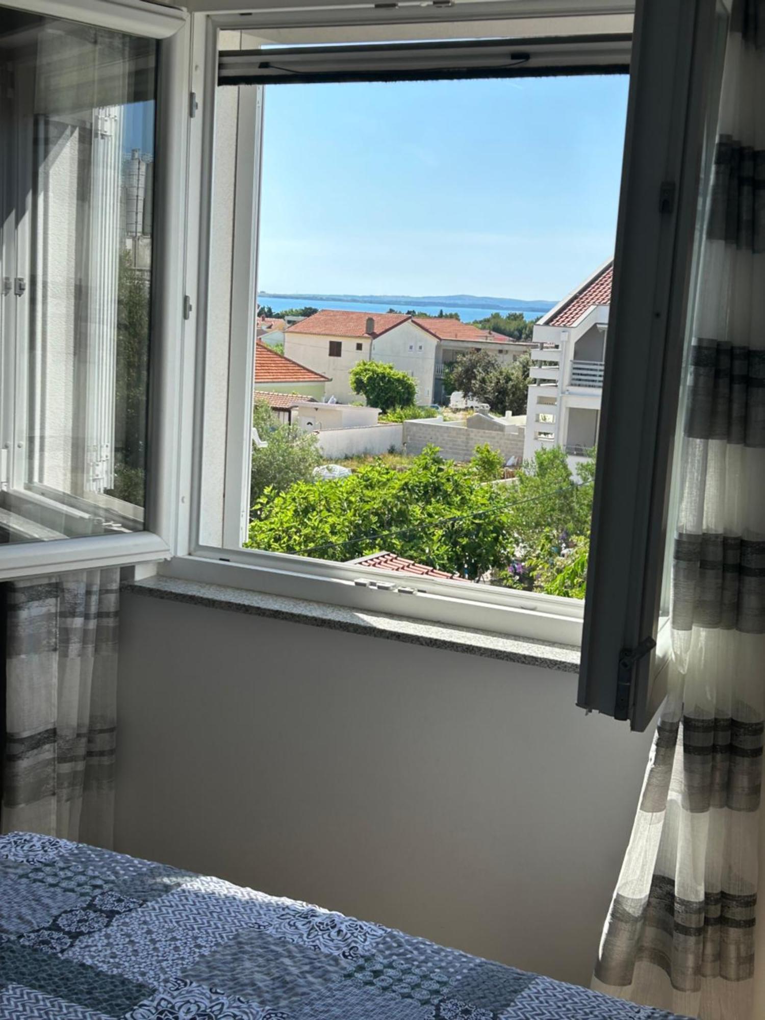 Apartmani Lovrencic فرسي المظهر الخارجي الصورة