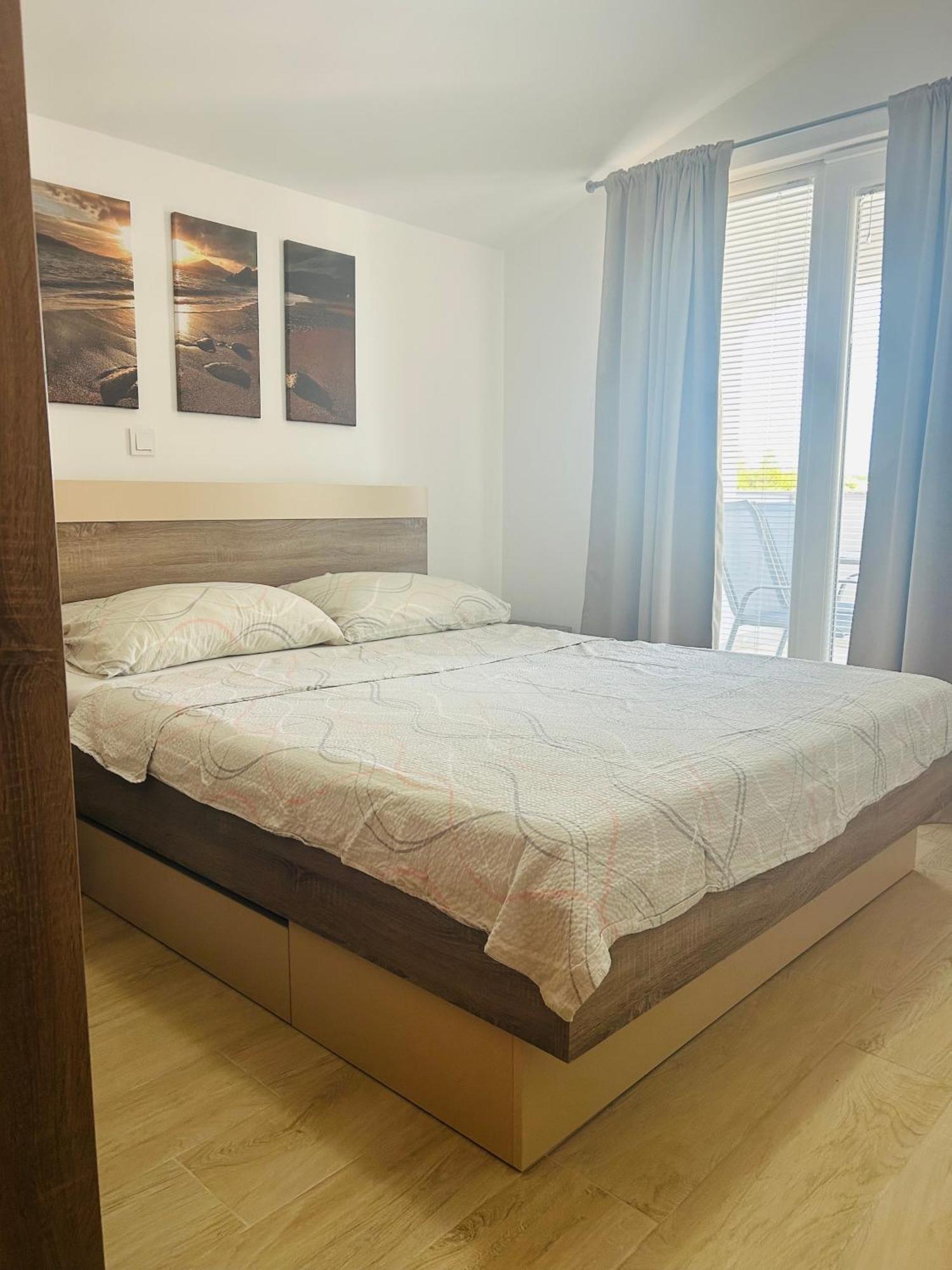 Apartmani Lovrencic فرسي المظهر الخارجي الصورة